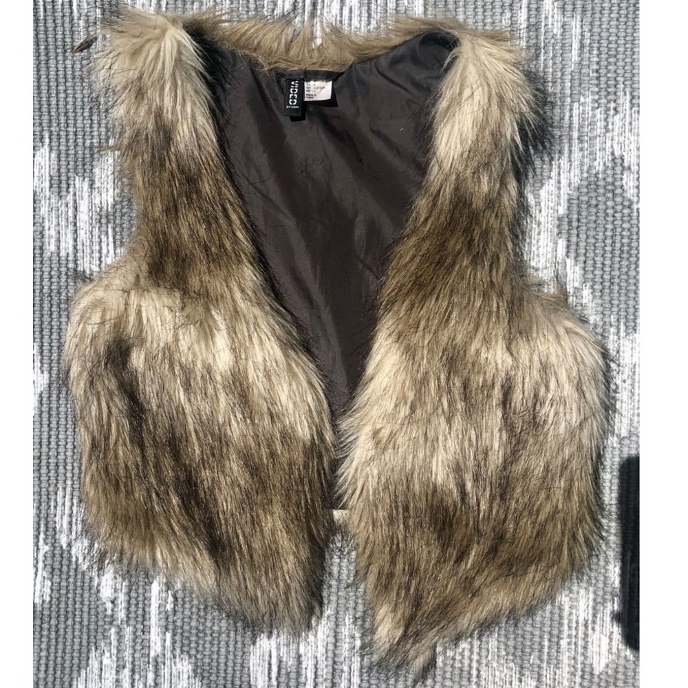 H&M fur vest brown